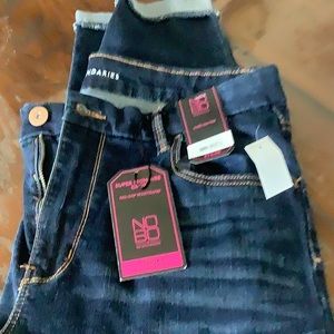 Curvy Jeans
